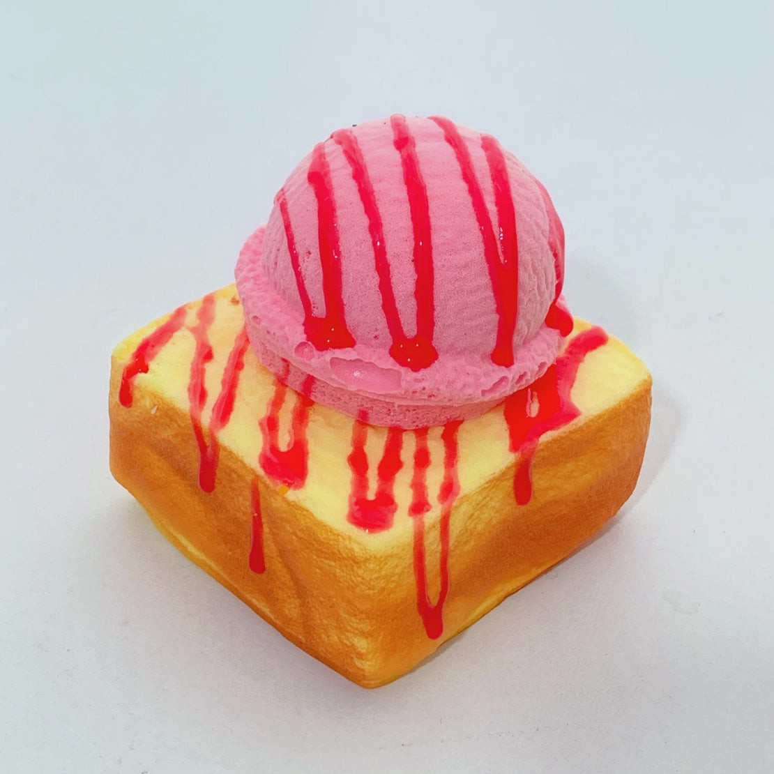 Squishy - Ice Cream Toast (Chocolate, Strawberry)