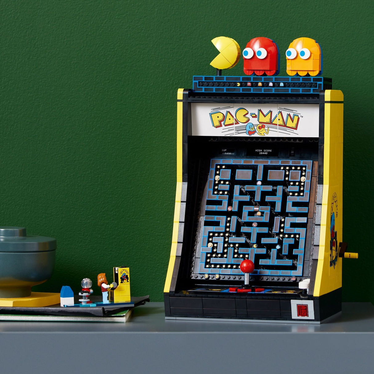 LEGO® Icons: PAC-MAN Arcade