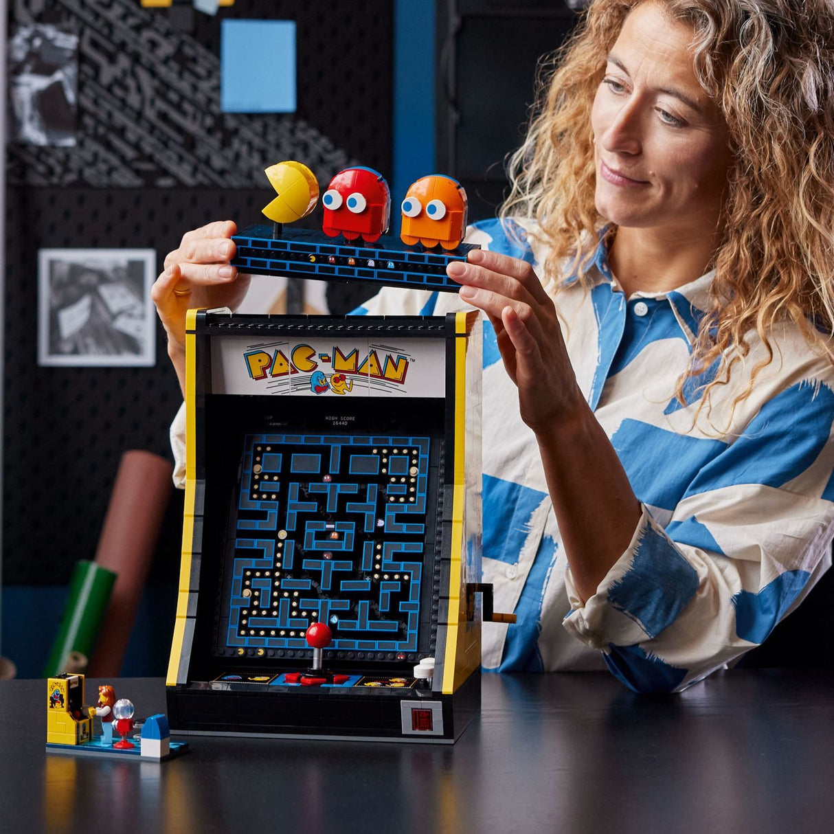 LEGO® Icons: PAC-MAN Arcade