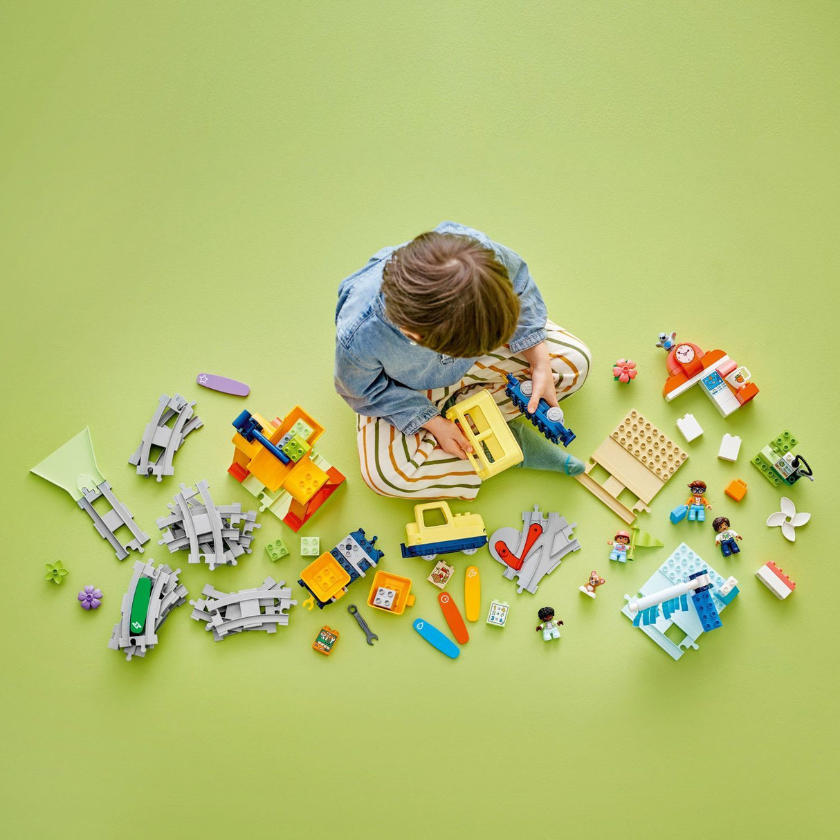 LEGO DUPLO: Big Interactive Community Train