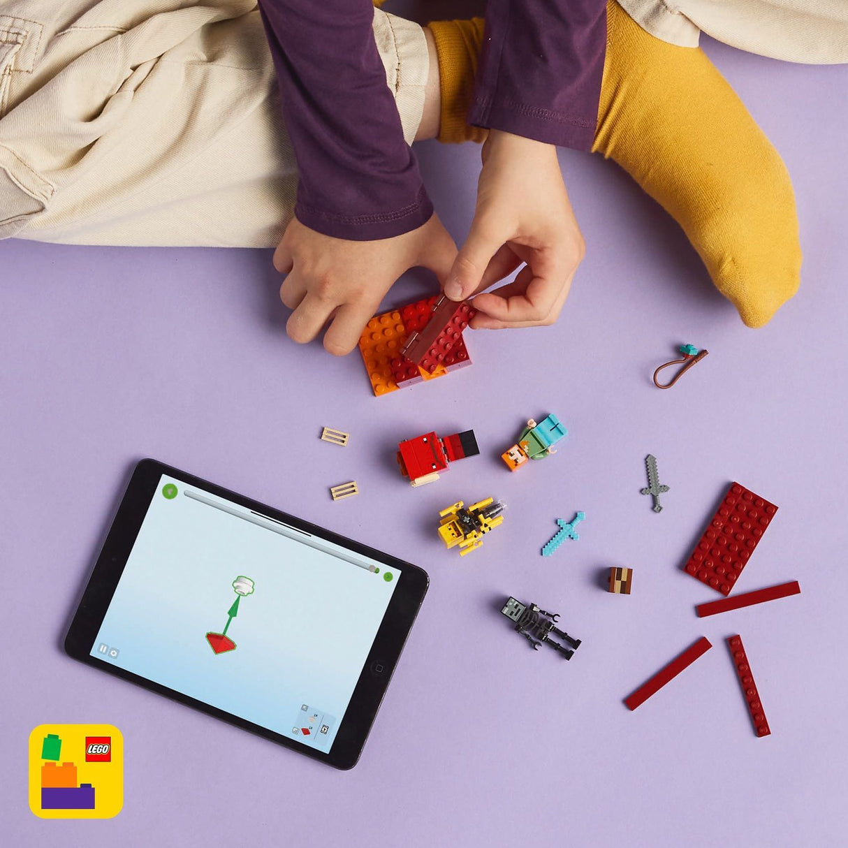 LEGO Minecraft: The Nether Lava Battle