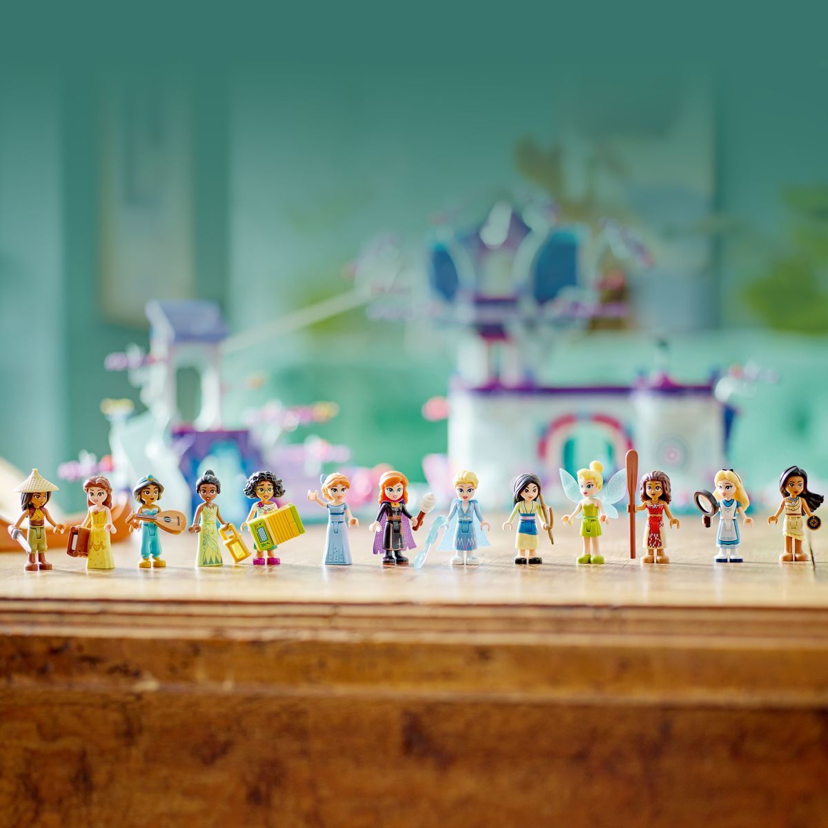 LEGO® Disney Classic: The Enchanted Treehouse