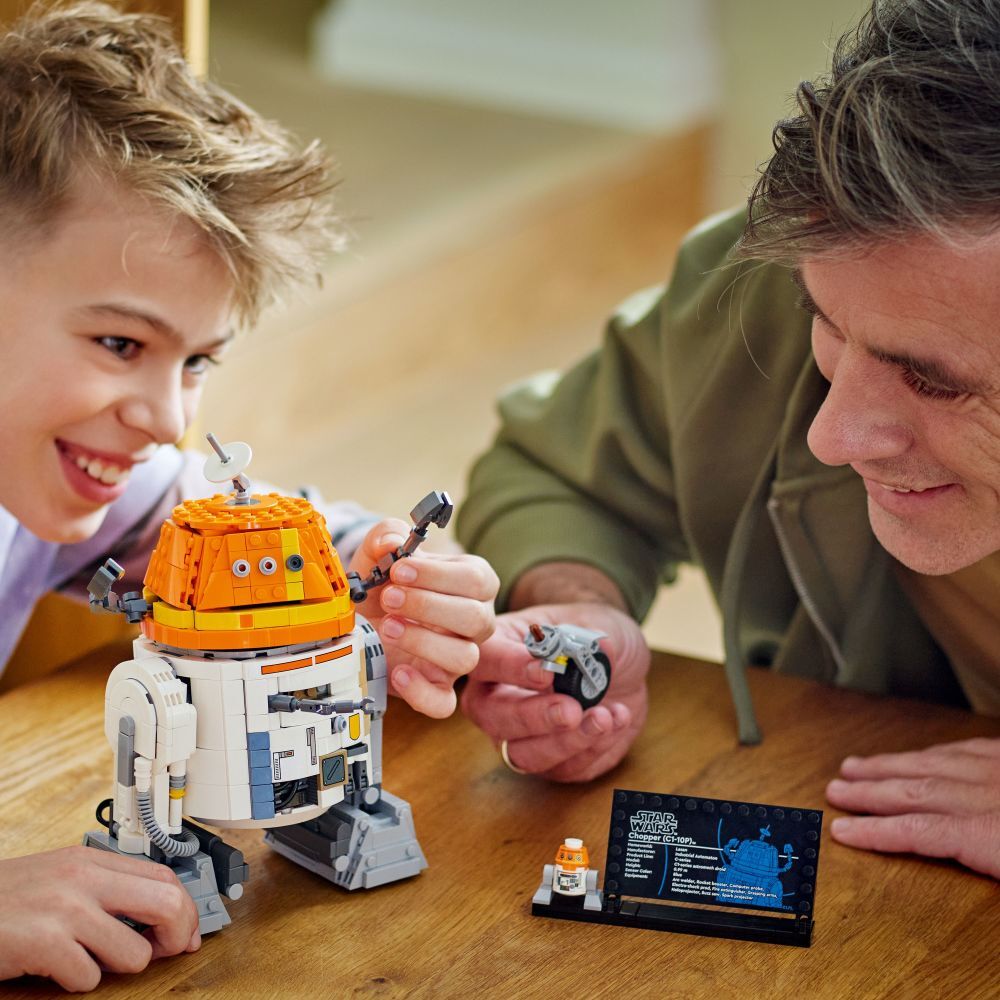 LEGO Star Wars: Chopper (C1-10P)™ Astromech Droid