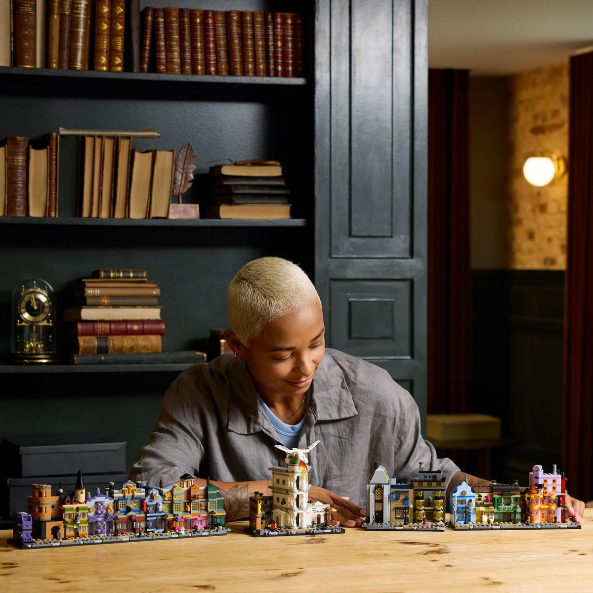 LEGO Harry Potter: Diagon Alley™ Wizarding Shops