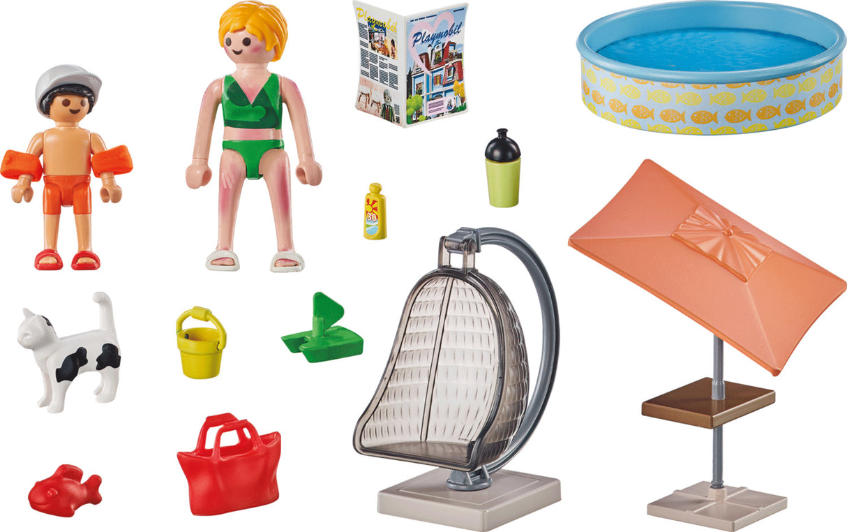 Playmobil Splashing fun at home / LIVING HOUSE