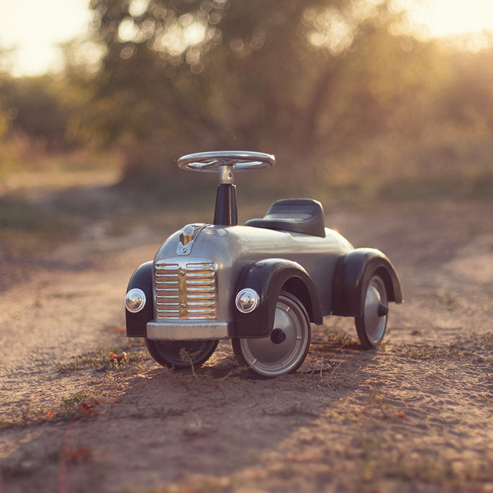 Vehicles & Remote Control