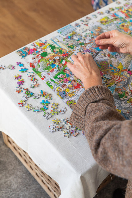 Jan van Haasteren The Art Market jigsaw puzzle (1000 Pcs)