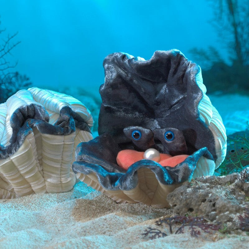 Clam Shell Puppet Giant Clam Puppet – Granville Island Toy Company