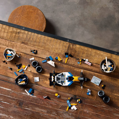 LEGO Icons: Williams Racing FW14B & Nigel Mansell