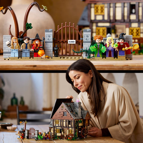 LEGO® Ideas Disney Hocus Pocus: The Sanderson Sisters' Cottage