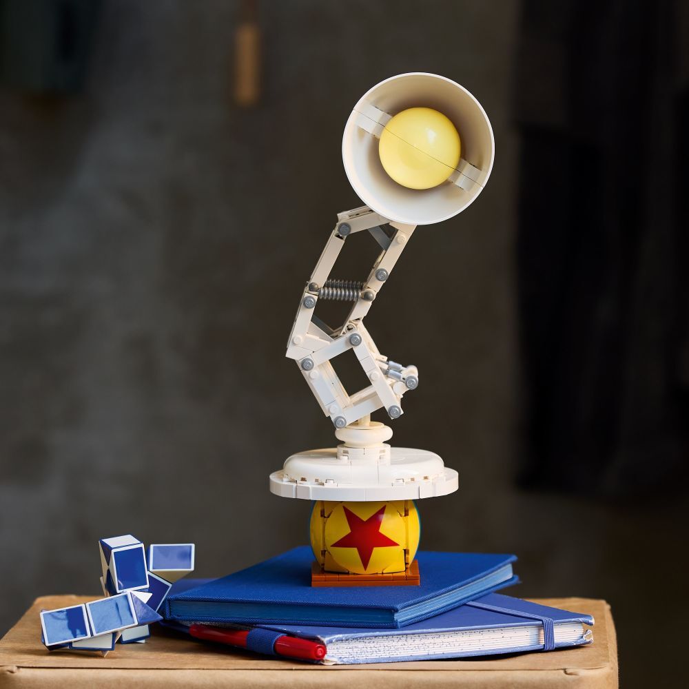 LEGO Ideas: Disney Pixar Luxo Jr.