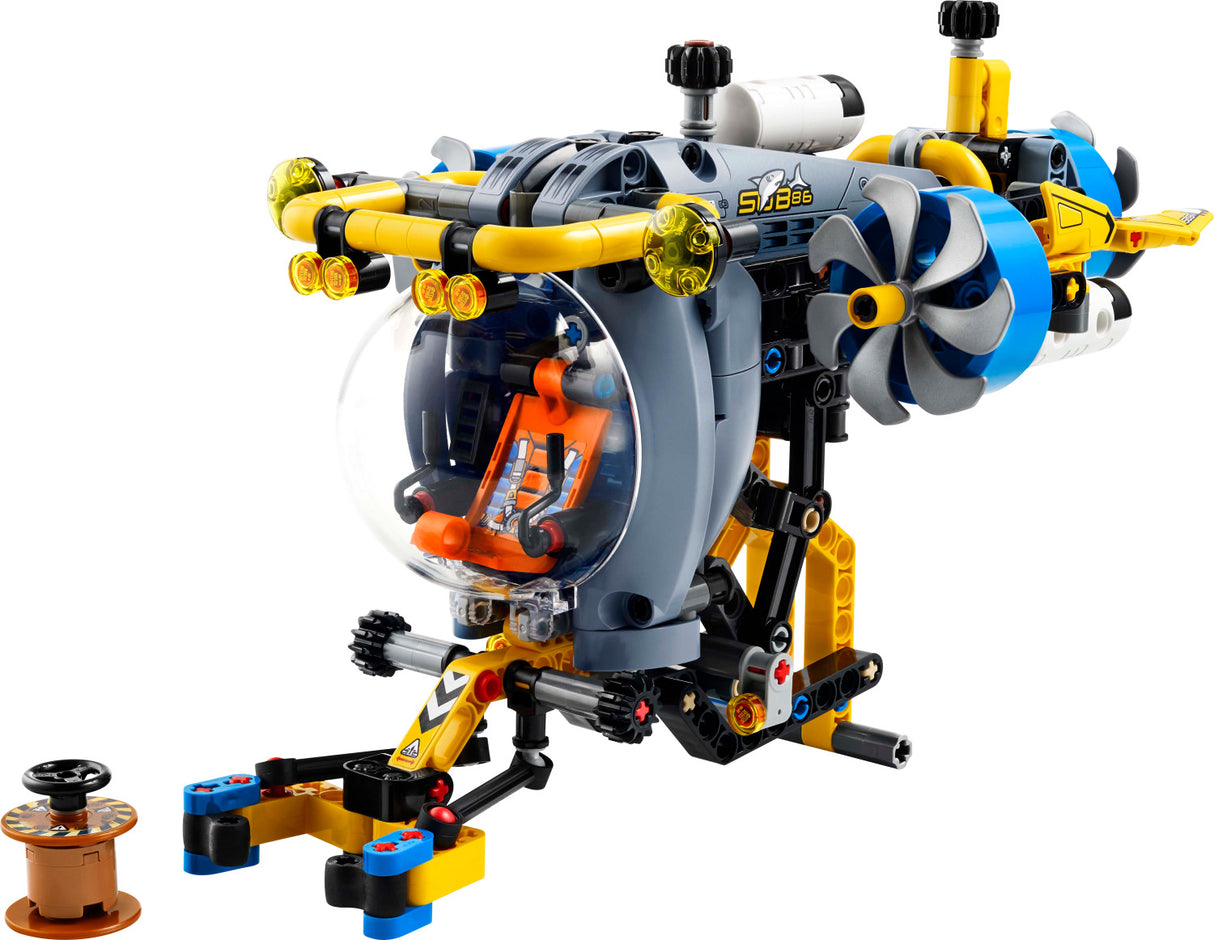 LEGO Technic: Deep-Sea Research Submarine