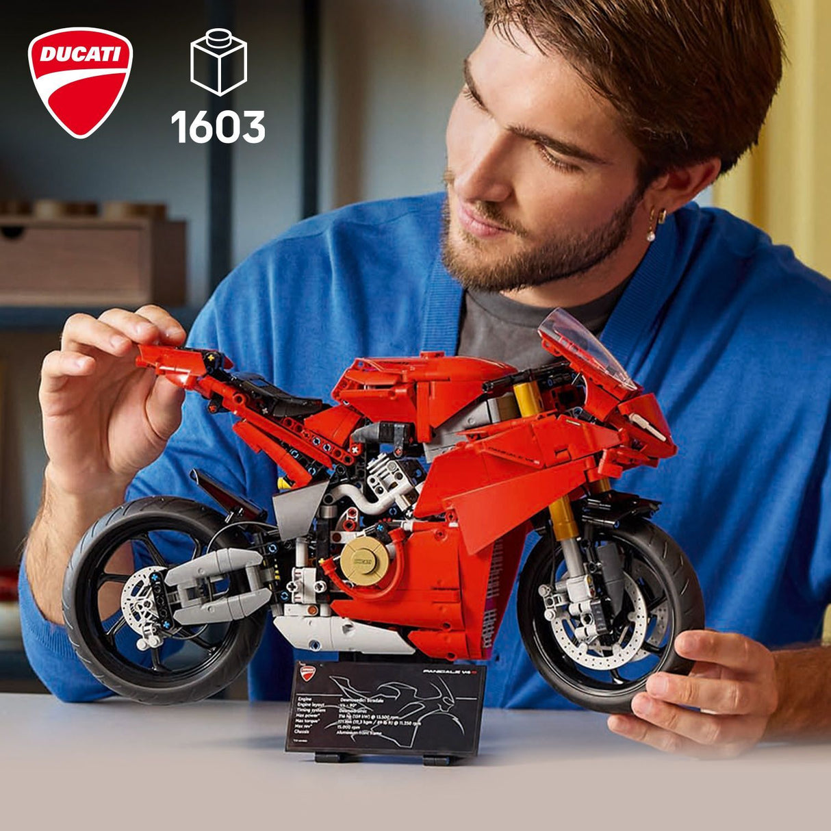 LEGO Technic: Ducati Panigale V4 S Motorcycle
