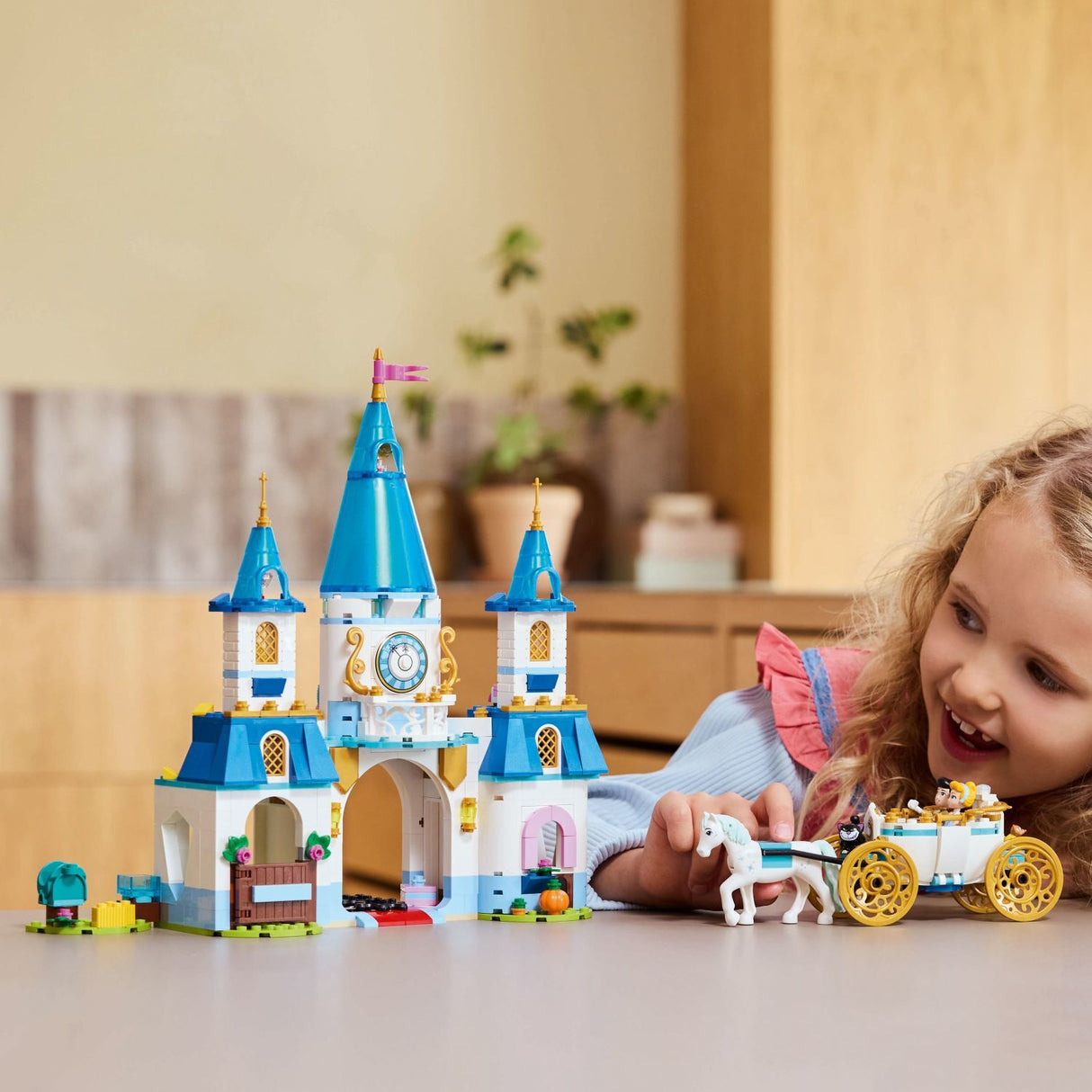 LEGO Disney Princess: Cinderella's Castle & Horse Carriage
