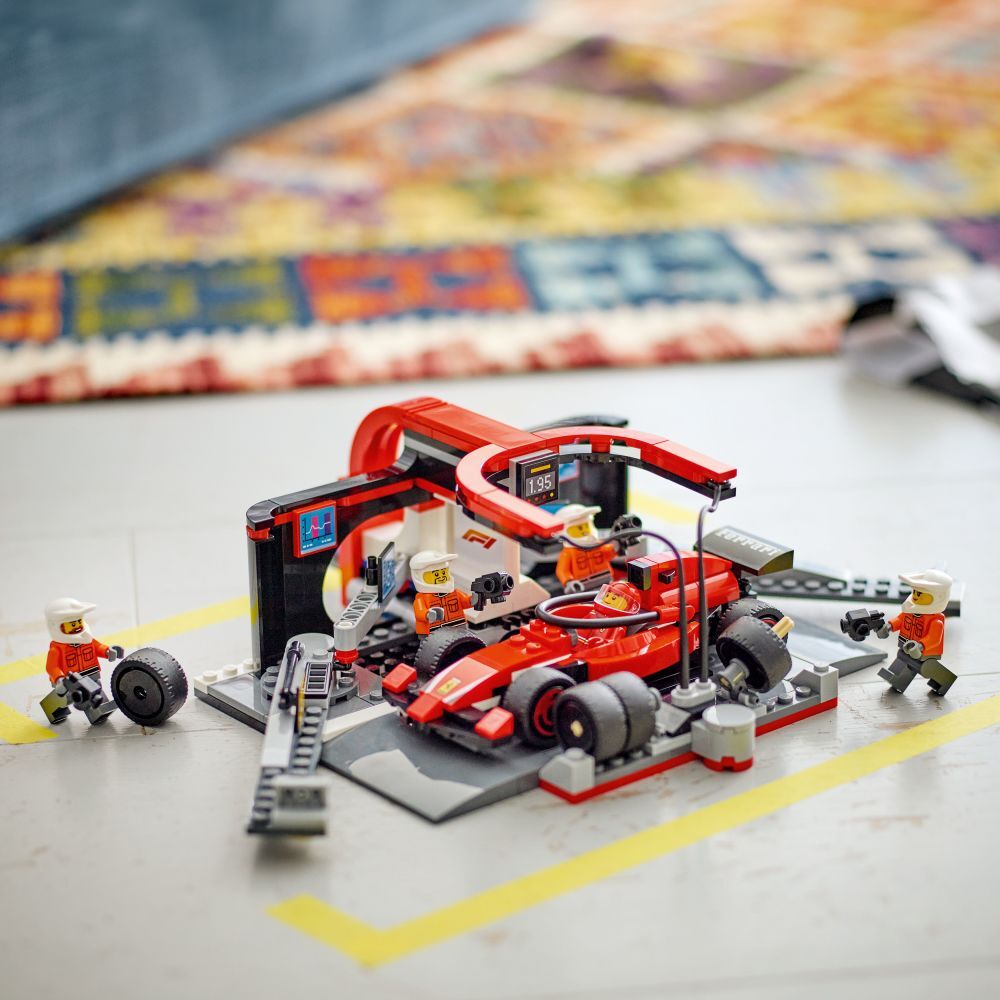 LEGO City Formula 1: F1® Pit Stop & Pit Crew with Ferrari Car