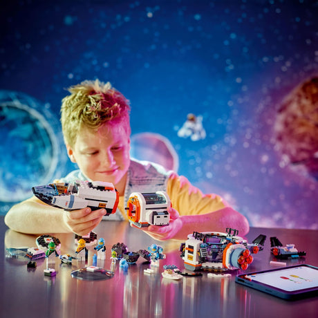 LEGO City Space: Modular Galactic Spaceship