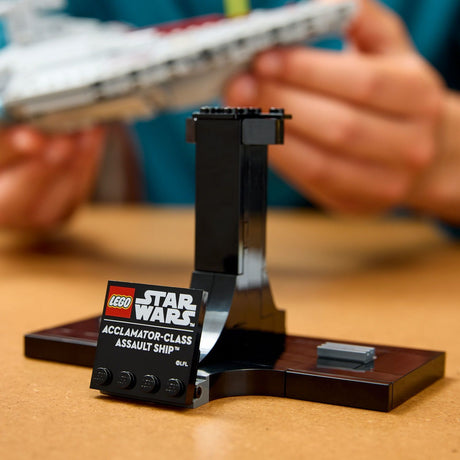 LEGO Star Wars: Acclamator-Class Assault Ship™