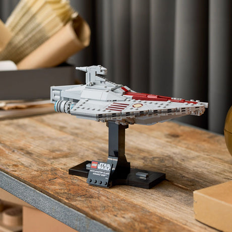LEGO Star Wars: Acclamator-Class Assault Ship™