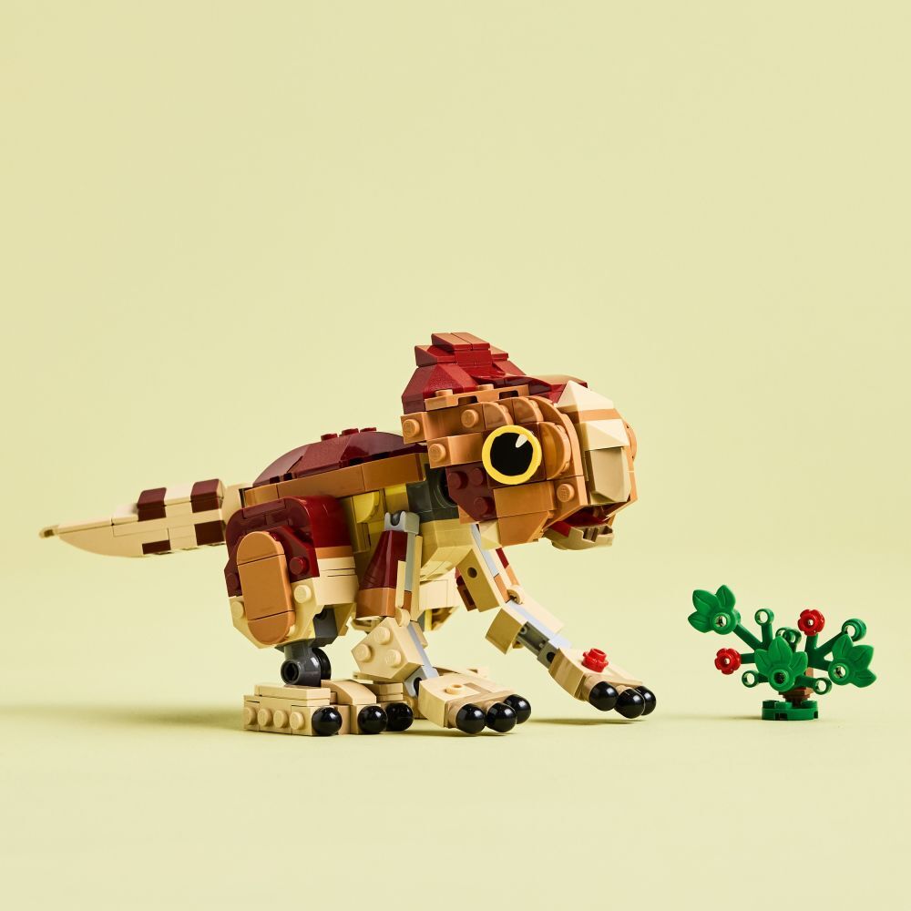 LEGO Jurassic World: Baby Dinosaur Dolores: Aquilops
