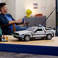 Delorean/Back to the Future Time Machine