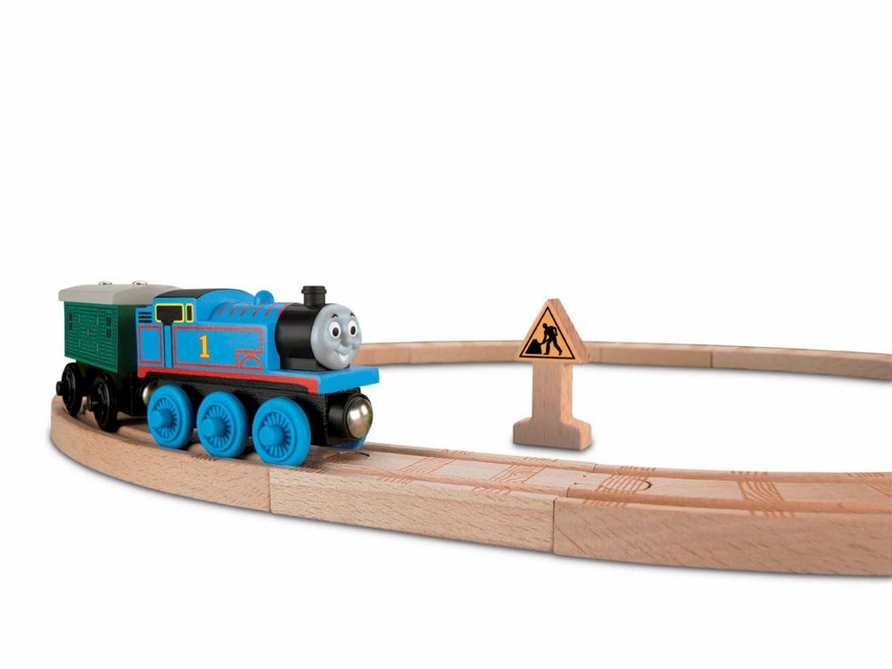 Thomas and friends cheap wooden railway starter set